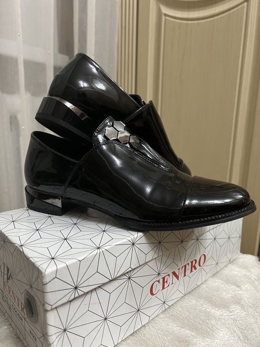 Новые женские туфли