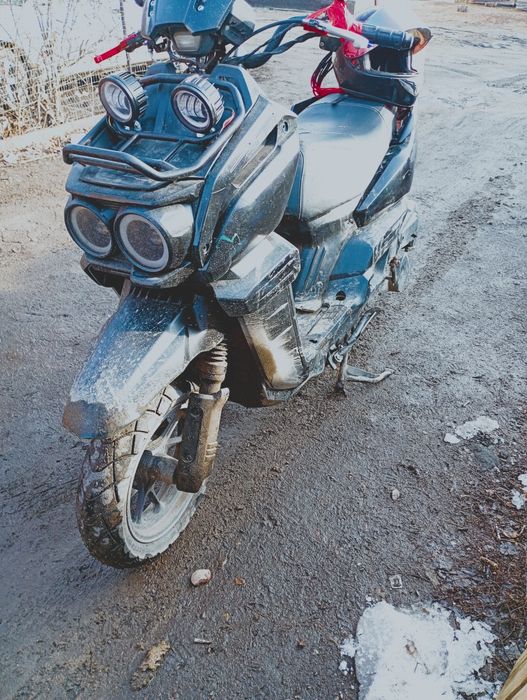 Продается мопед танк