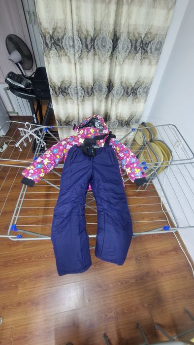 Лыжный костюм для девочки