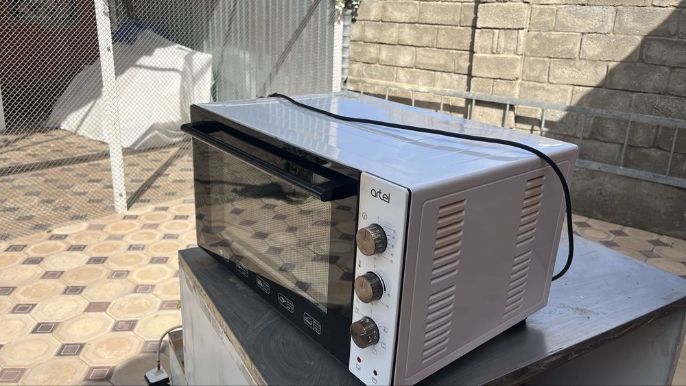 Мини Печь  “artel”.