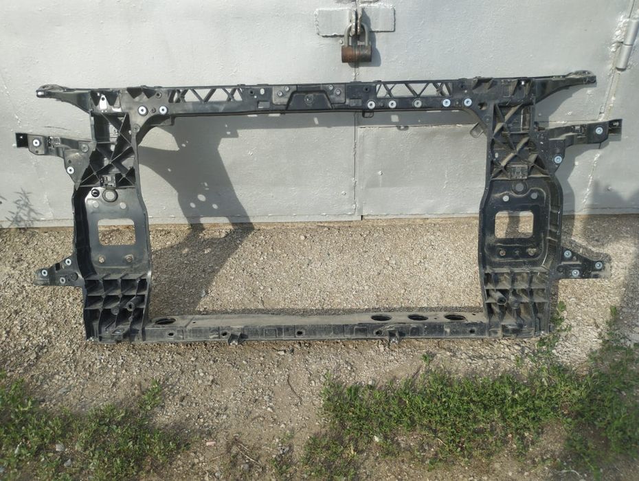 Телевизор, рамка радиатора хундай туксон