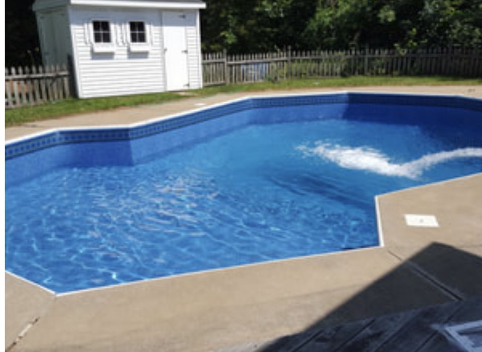 Umplere piscine transport apa potabila non stop