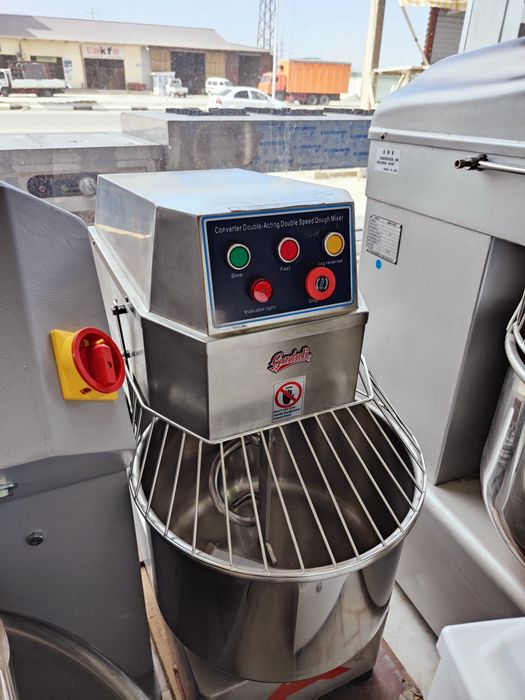 Xamir qorish uskunasi мешалка mishalka testomes тестомес
Мишалка testo