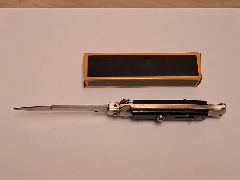 Автоматичен нож (Класически-Италиянски)