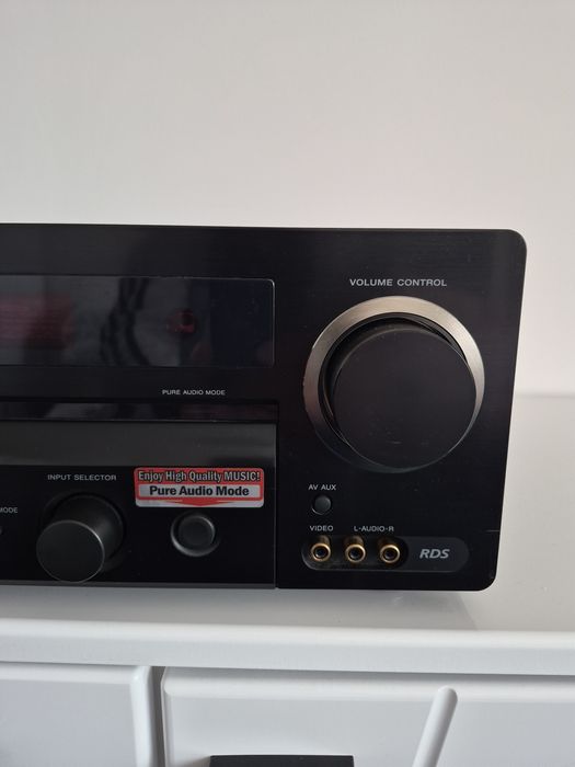 Vând Amplituner Kenwood V5300
