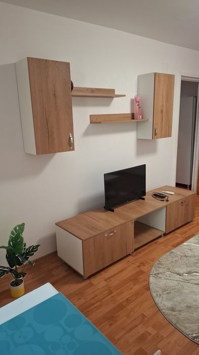 Închiriez apartament 2 camere  L Tei