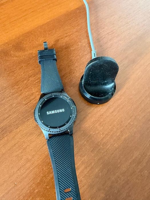 Самсунг часы gear 3