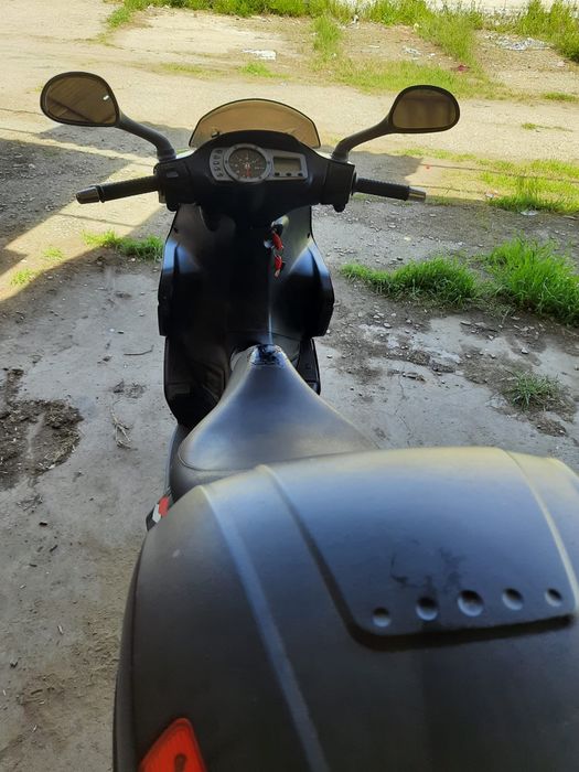 Vând scuter Gilera Runner 50cc 2T – acte complete, portbagaj