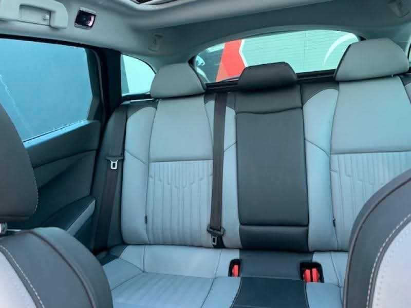 Peugeot 508 rxh Бартер за Седан