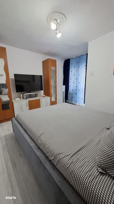 Garsoniera 22 mp, complet renovata, zona Lapus -  Electroputere Mall