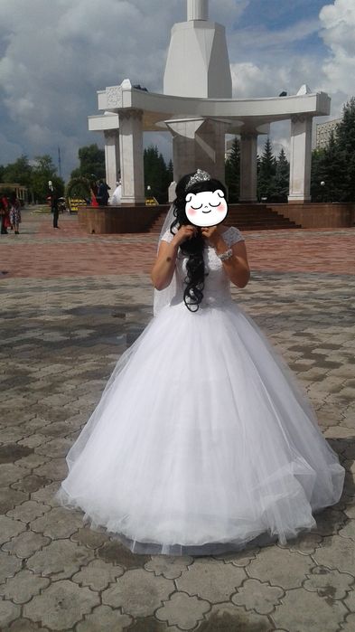 Продам свадебное платье