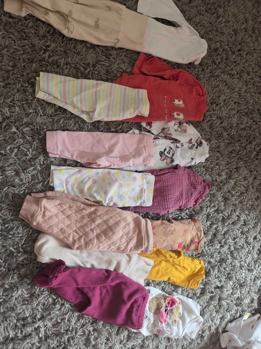 Голям лот бебешки дрешки за момиче