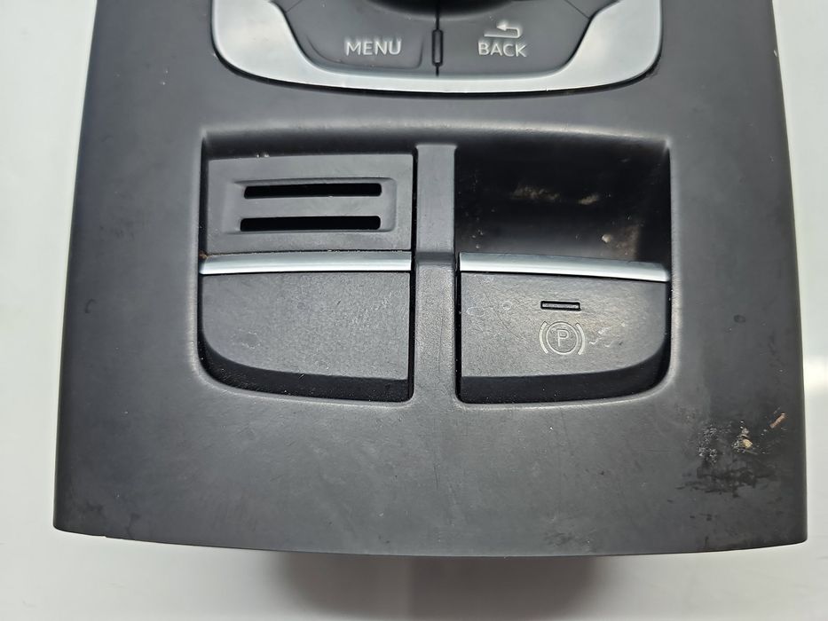 Panou media AUDI A3 (8VS) [Fabr 2013-prezent] 8V0919614P