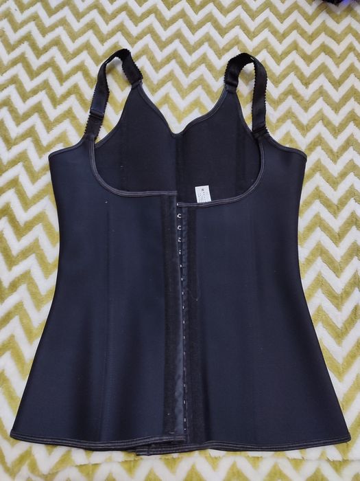 Продам женские вещи