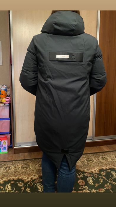 Продам куртку зимнюю