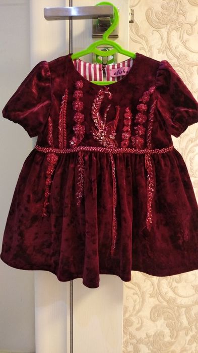 Детское бархатное платье