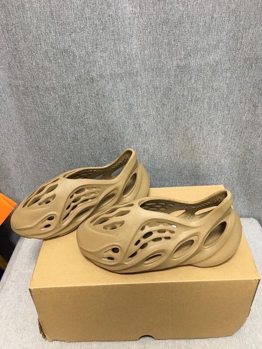 Adidas Yeezy 37 номер