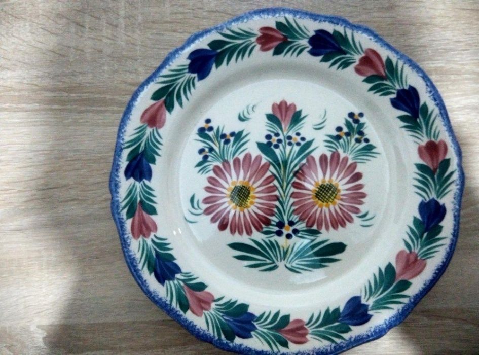 Farfurie vintage Henriot Quimper - Franta, cu motive florale