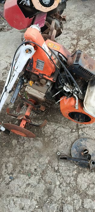 Vând 2 motocultoare