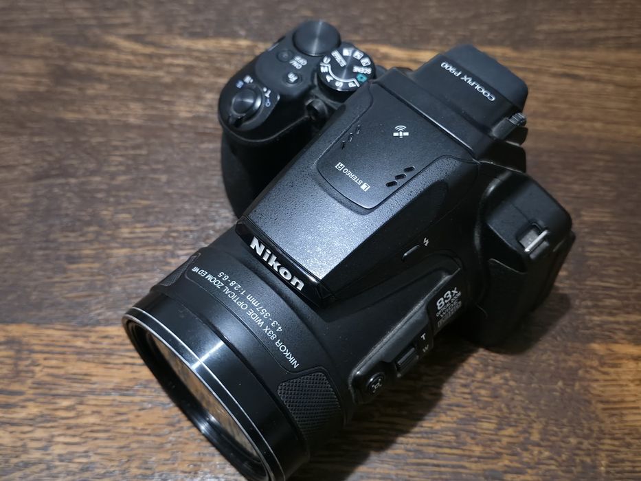 Nikon Coolpix P900 – Zoom 83x – Stare Bună – Funcțional