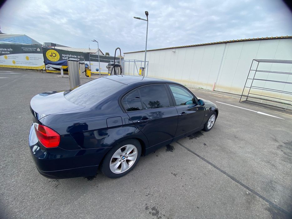 BMW e90 318d 2007