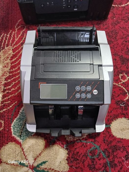 Pul sanaydigan aparad sotiladi yangi 2 3 Marta ishlatilgan