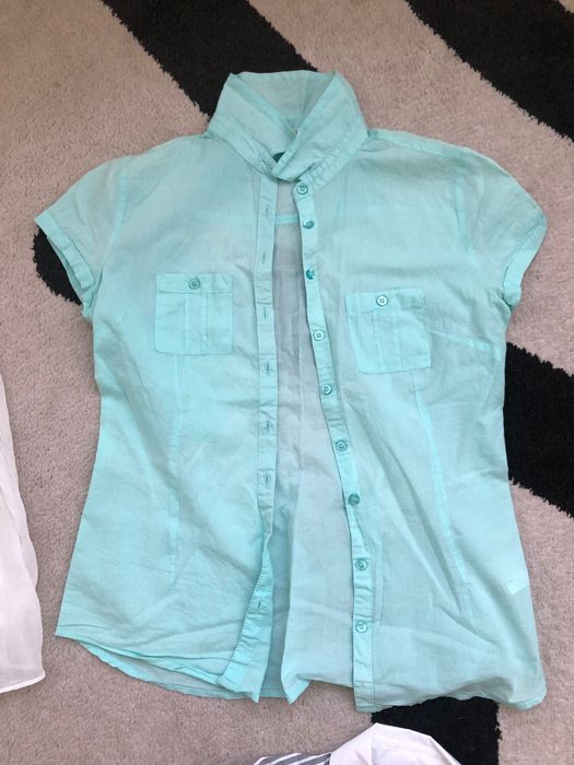 Дрехи- ризи, носени, но в много добро състояние