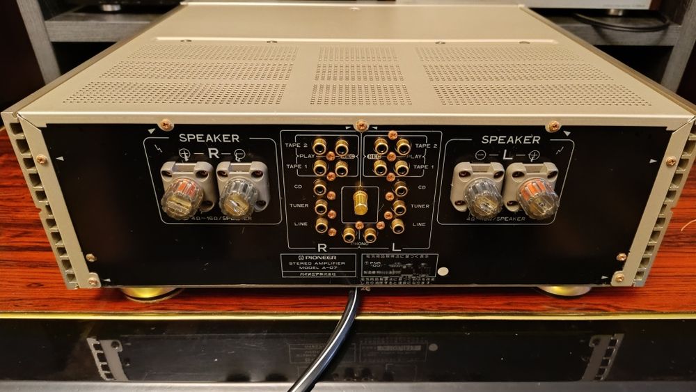 Усилитель Pioneer a-07