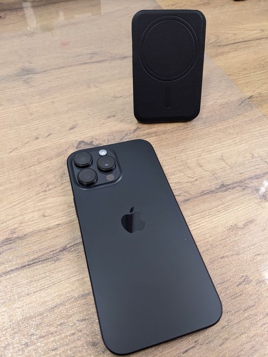 Продам чёрный IPhone 16 pro max, 256 gb. АКБ 100%. Sim, e-sim.