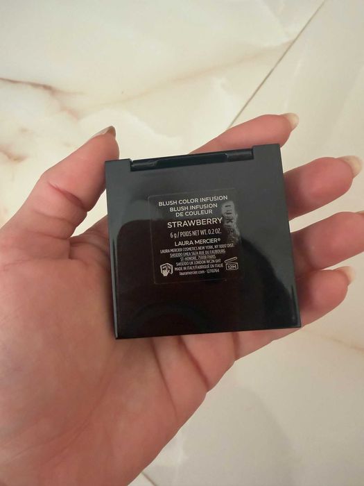 Laura Mercier Blush Colour Infusion