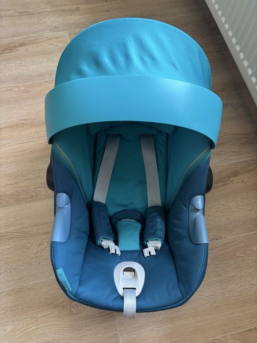 Бебешки кош/стол за кола Cybex Aton