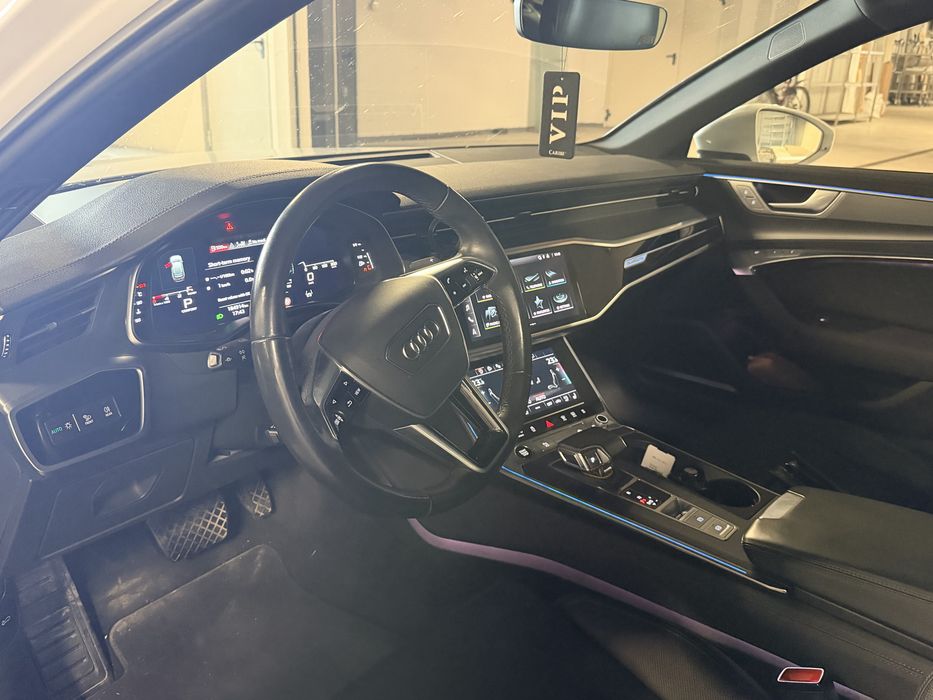 Автобомил Audi 6 Allroad