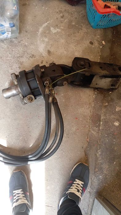 Rotator macara 1500 ron
