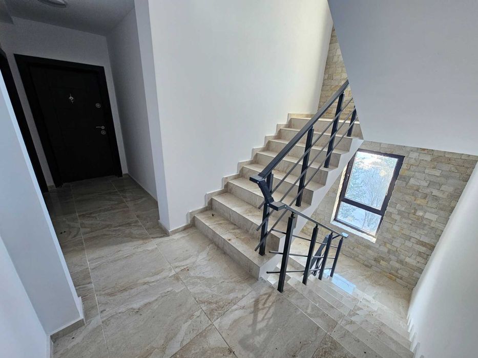 Продава се Тристаен апартамент в Велинград - 82 кв.м за 1000 €/кв.м - Снимка #12