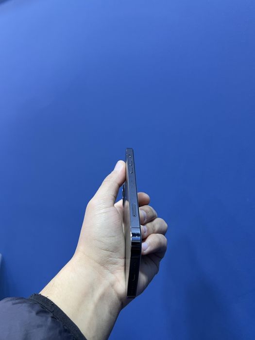 Iphone 12 pro sotiladi