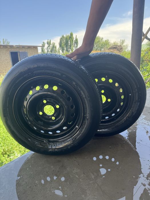 13 razmerli diska balon sotladi