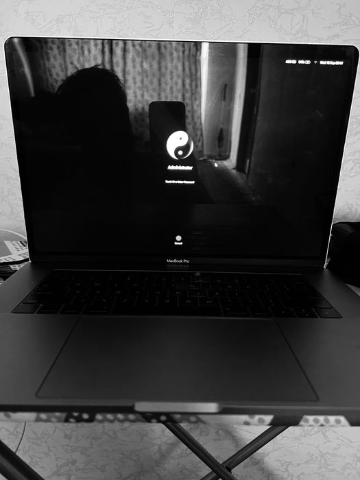 MacBook Pro 2017 с Touch Bar