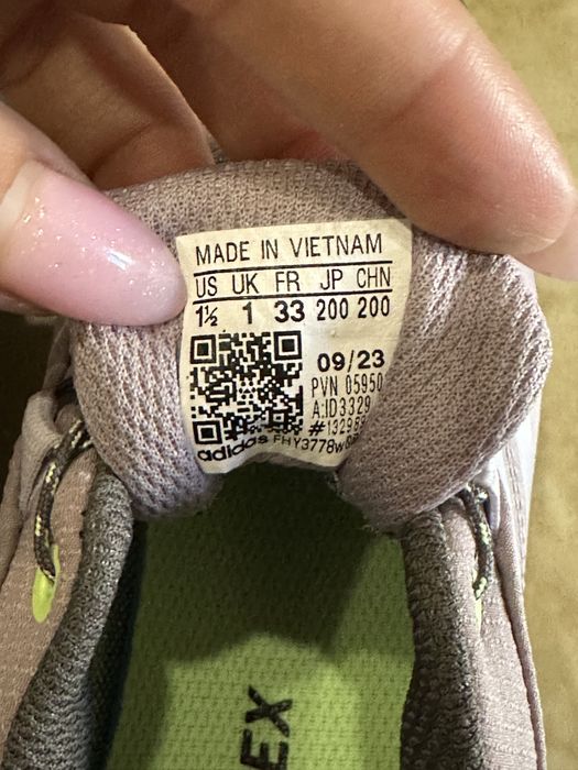 Adidas Terrex Continental 33