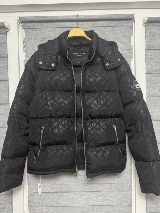 Geaca Supply Demand, marimea M