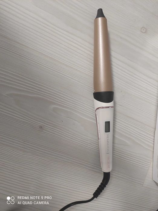 Vând Ondulator par Remington