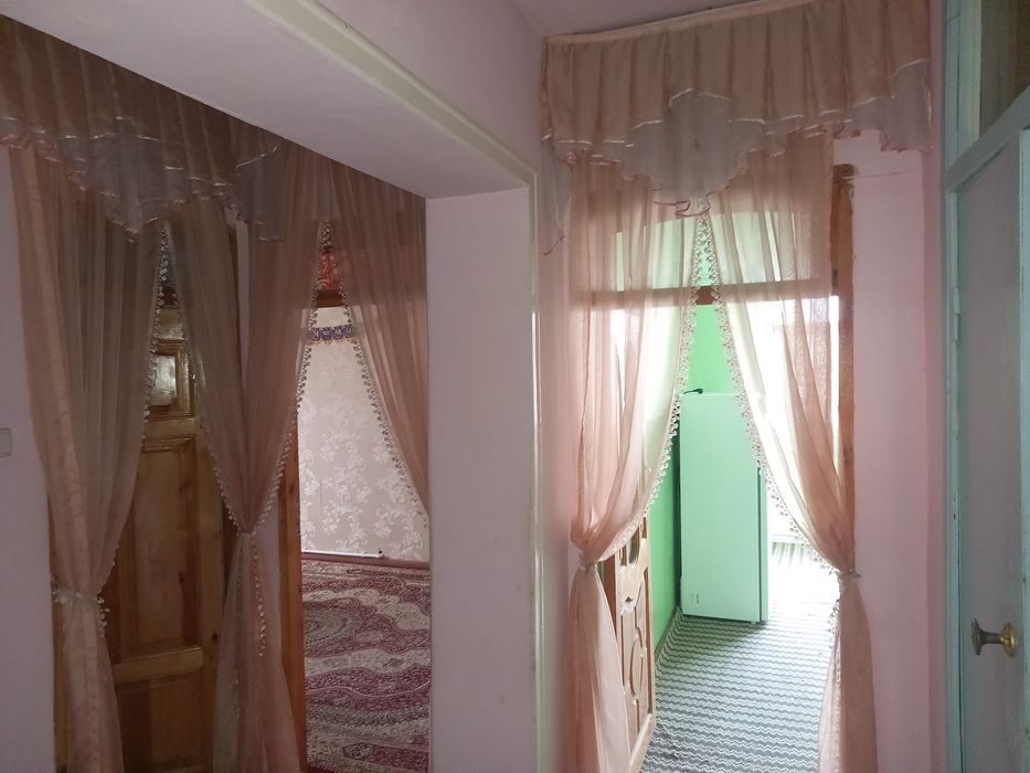 Jizzax shaxar Kvartira ijara 2 xonali 3 qavatda