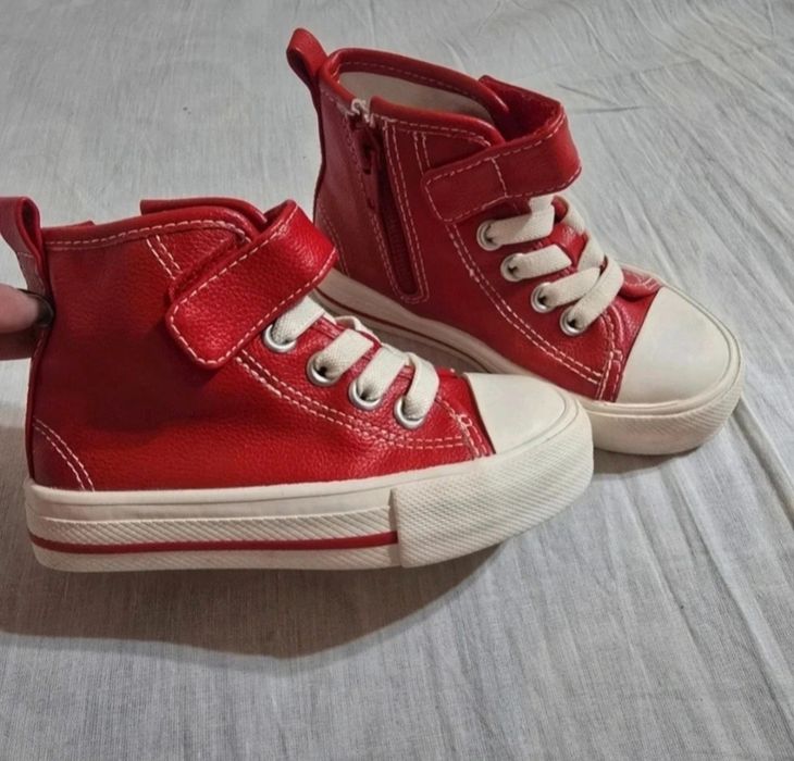 Tenesi tip Converse