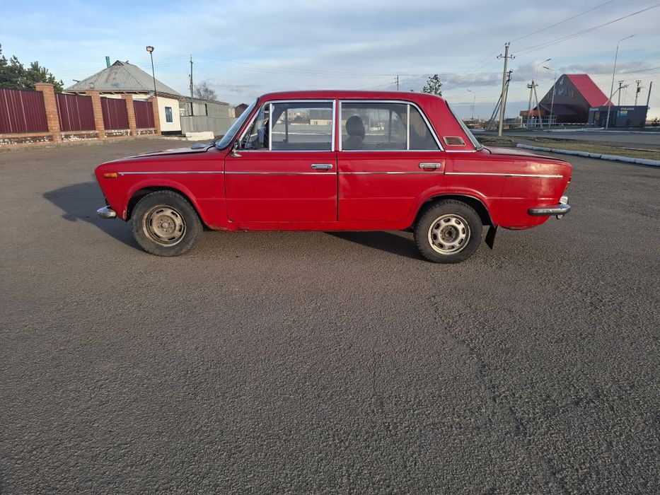 Продам ВАЗ 2103.