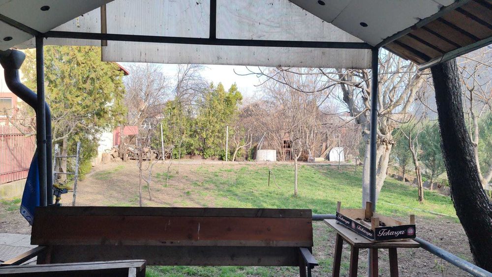 Casă solidă de vânzare în Tecuci 6 camere, 720 mp teren, central