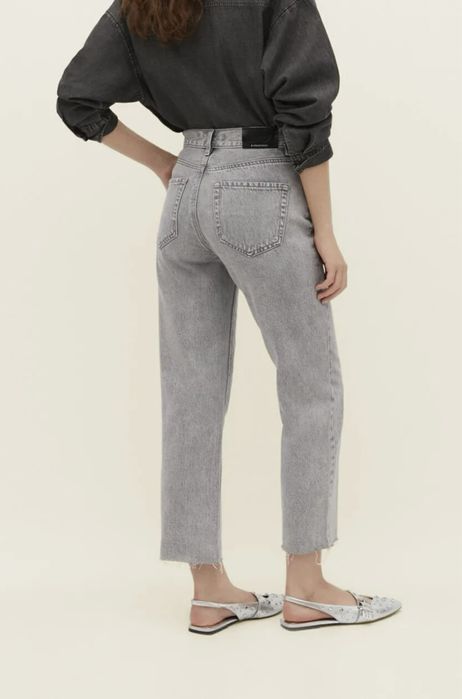 Новые Джинсы бренд STRADIVARIUS