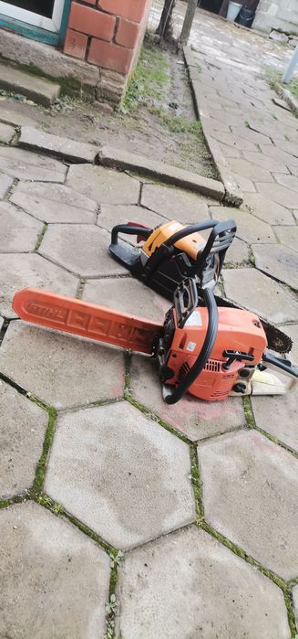 Продавам 2машинки за дърва 200лв двете