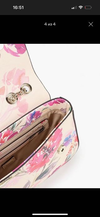 Дамска чанта Guess