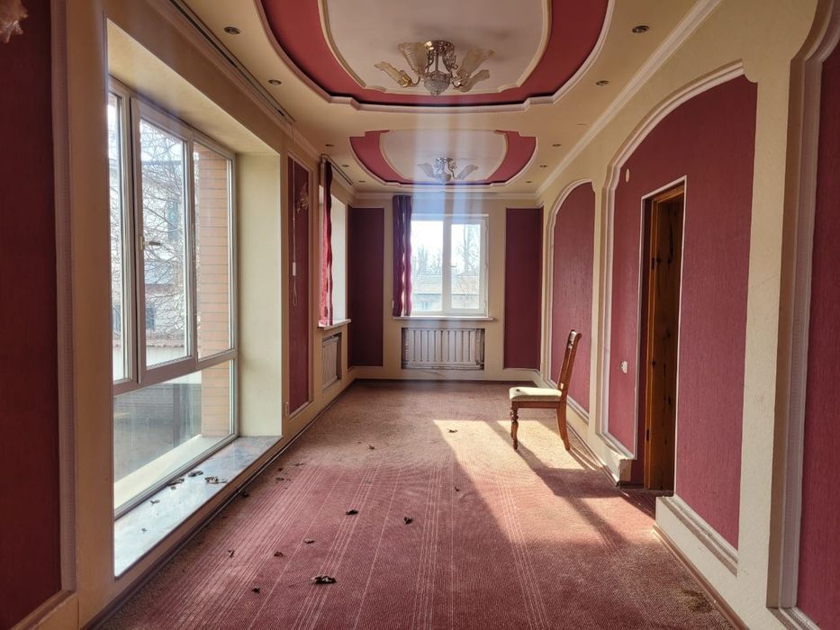 Дом в Центре (Камбарова - Комратова)