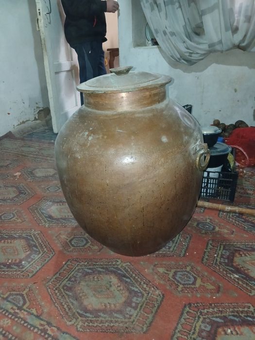 Медный кувшын продаётся