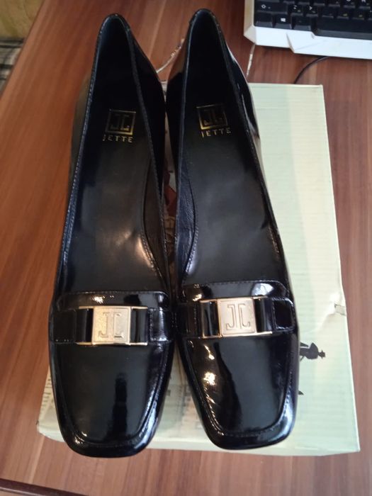 Туфли женские